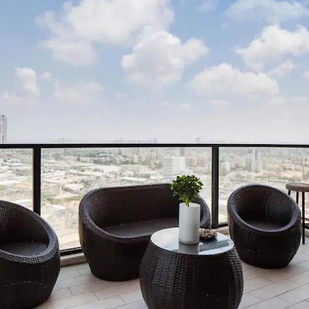 O&O Group- Special Apartment Sea View Luxury Tower Bat Yam Eksteriør bilde