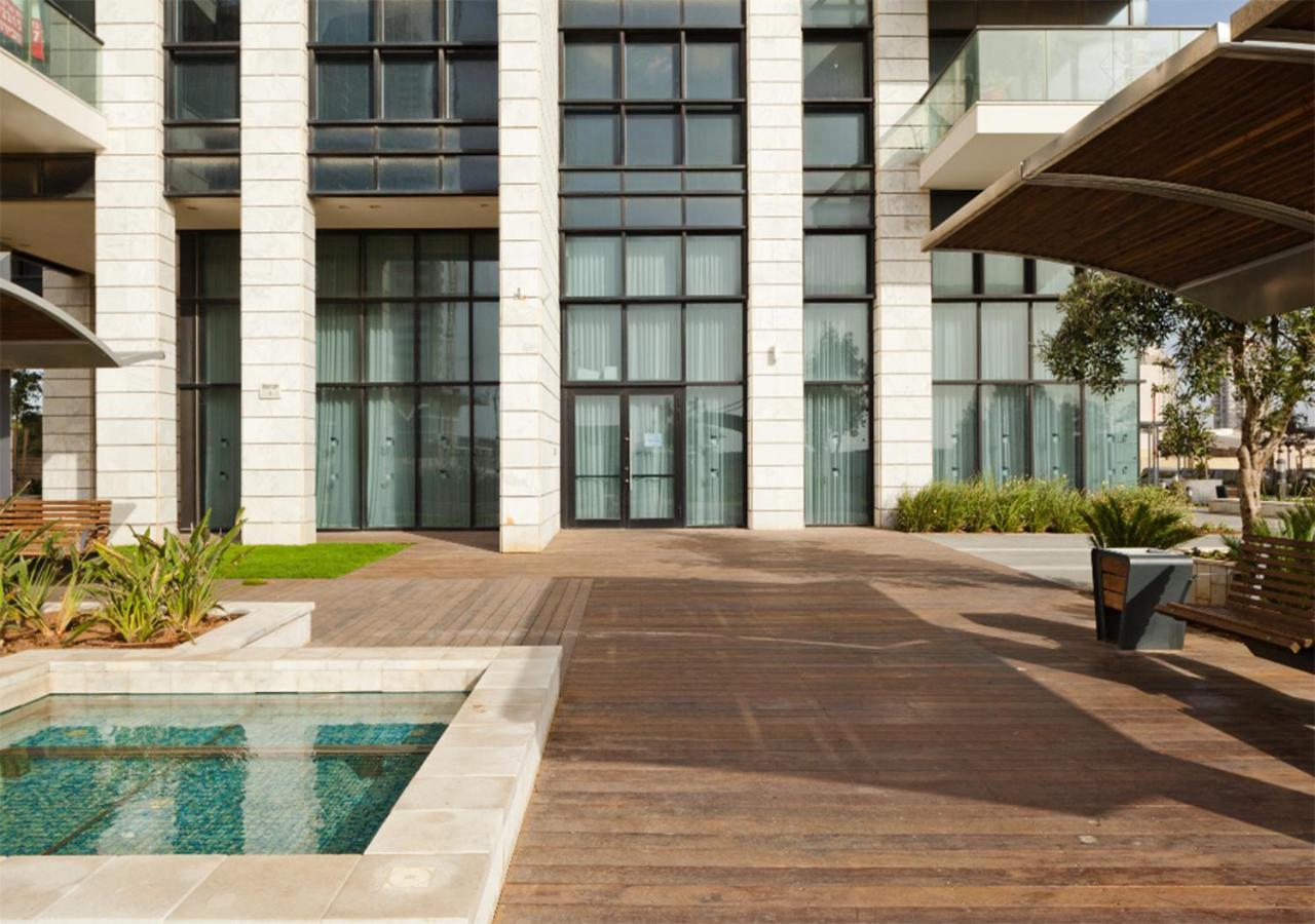 O&O Group- Special Apartment Sea View Luxury Tower Bat Yam Eksteriør bilde
