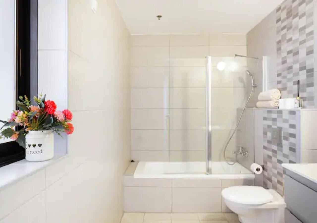 O&O Group- Special Apartment Sea View Luxury Tower Bat Yam Eksteriør bilde